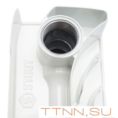 Биметаллический радиатор STOUT SPACE 500 4 секции (SRB-0310-050004) Биметаллический радиатор STOUT SPACE 500 4 секции (SRB-0310-050004)